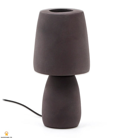 Isak table lamp