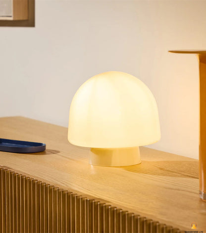 Morland Glass Table Lamp